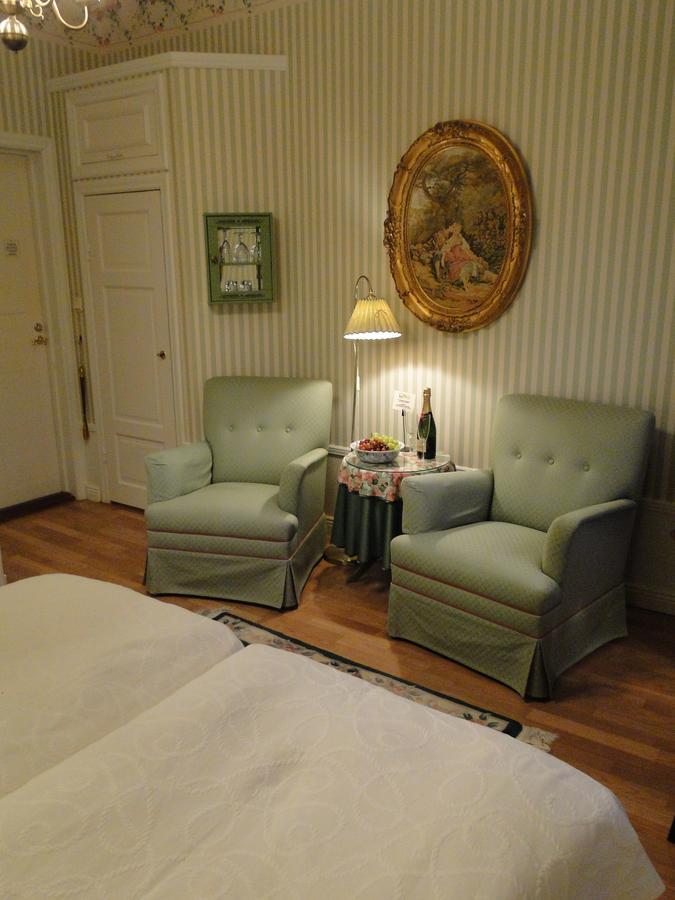 Hotell Torpa Pensionat - Sweden Hotels Сёдертелье Экстерьер фото