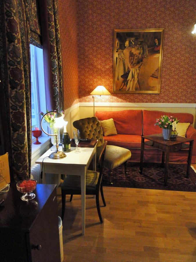 Hotell Torpa Pensionat - Sweden Hotels Сёдертелье Экстерьер фото