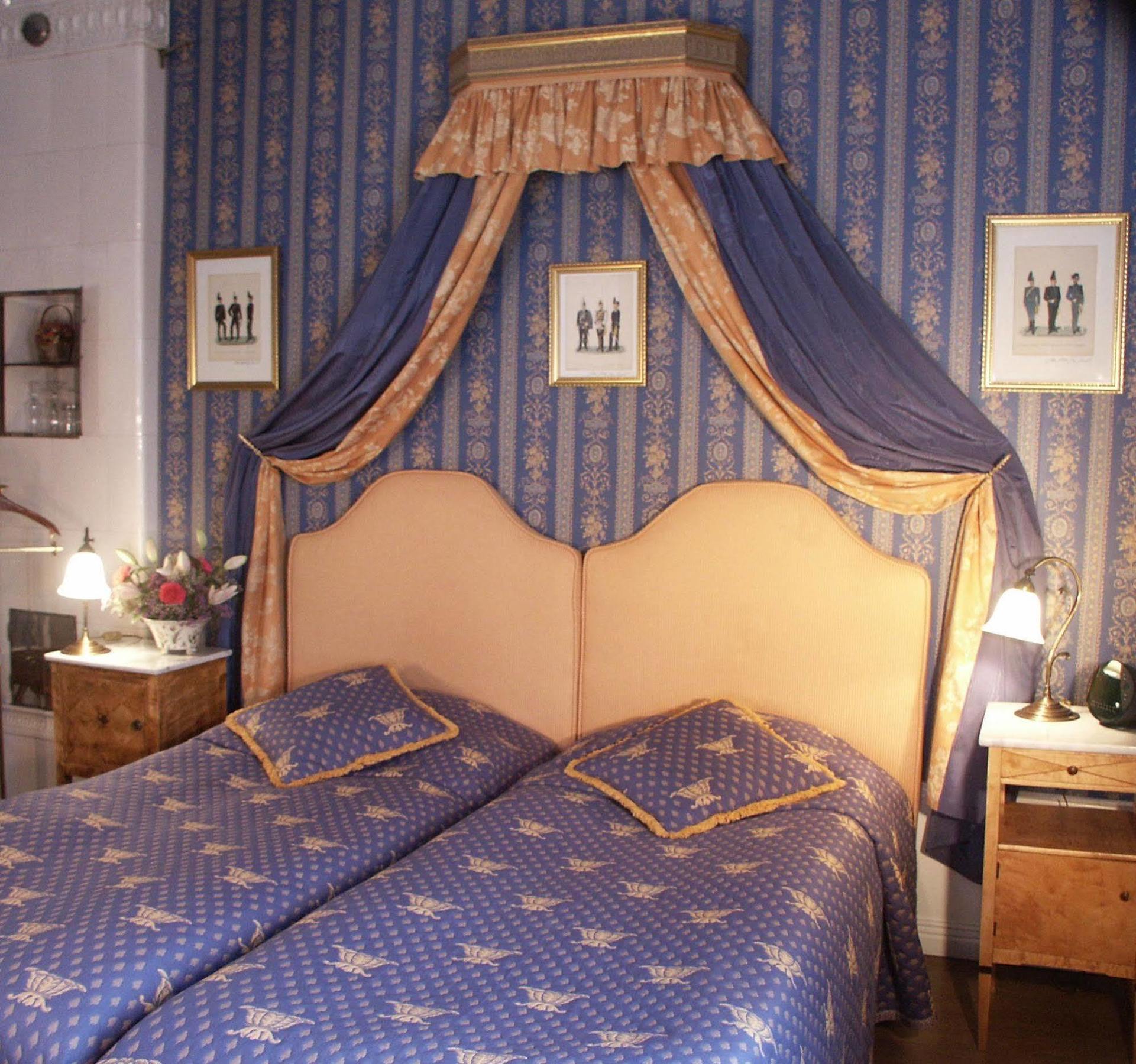 Hotell Torpa Pensionat - Sweden Hotels Сёдертелье Экстерьер фото